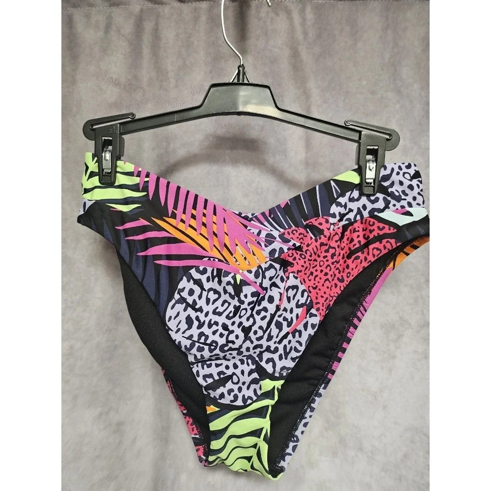 bar III size M womens multi-color bikini bottom‎ (124)
